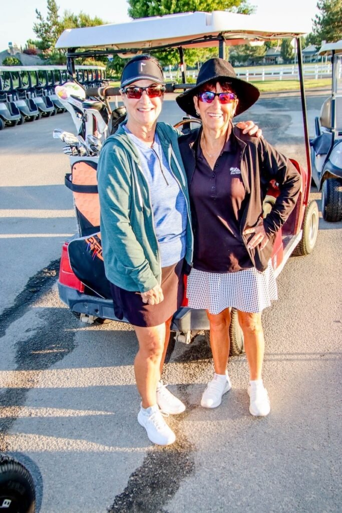 Duo Golfers